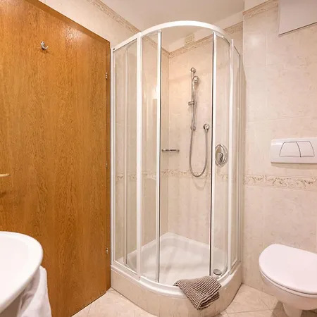 Hotel Touring Dolomites Santa Cristina Val Gardena Habitación foto