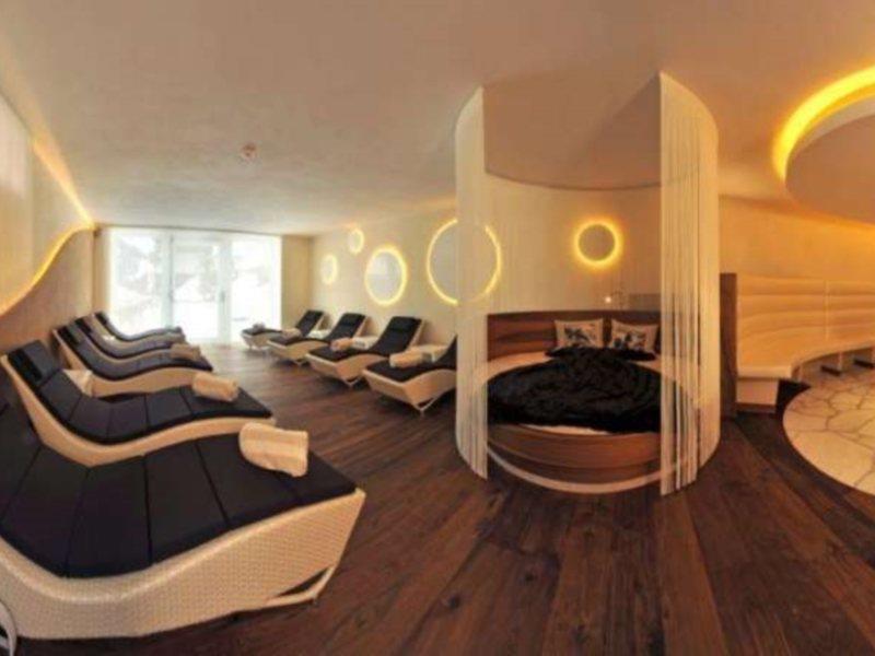 Hotel Touring Dolomites 4*
