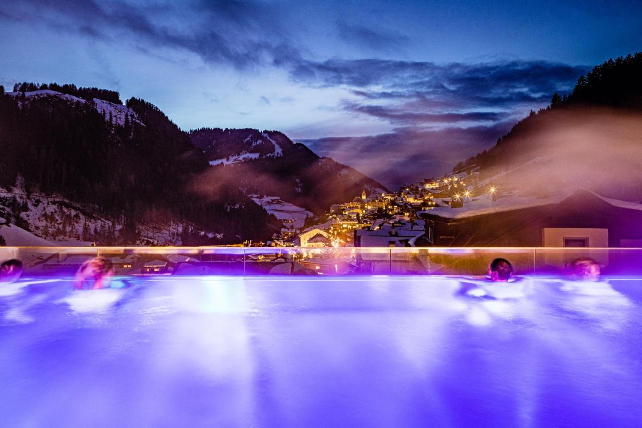 Touring Dolomites Hotel Santa Cristina Val Gardena